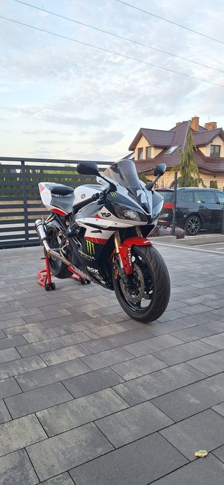 Yamaha R1 RN09 2003
