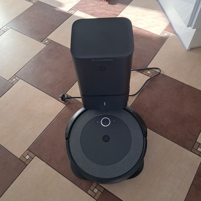 iRobot Roomba j3+
