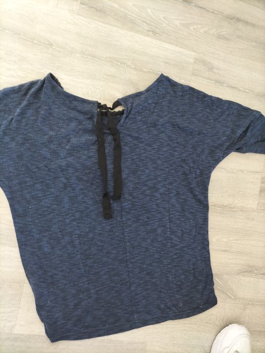 Bluzka sweterek rozmiar M
