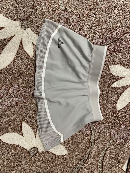 Спідниця шорти в гарному стані