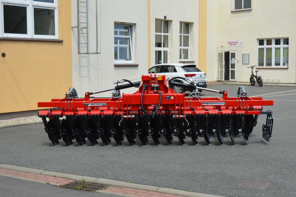 Brona talerzowa Discovery 400 Hydro | DA Landtechnik | Talerzówka 4 m|