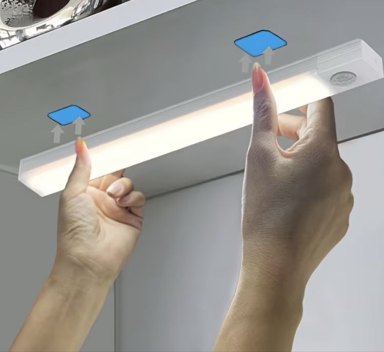 LED лампа 30см з датчиком руху