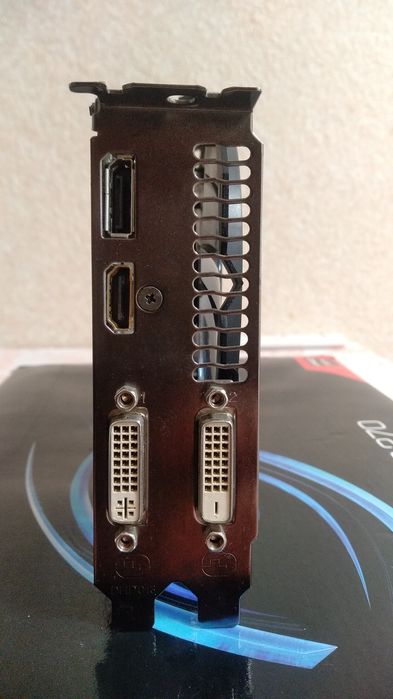 Видеокарта Gigabyte R9 270 2Gb/256bit