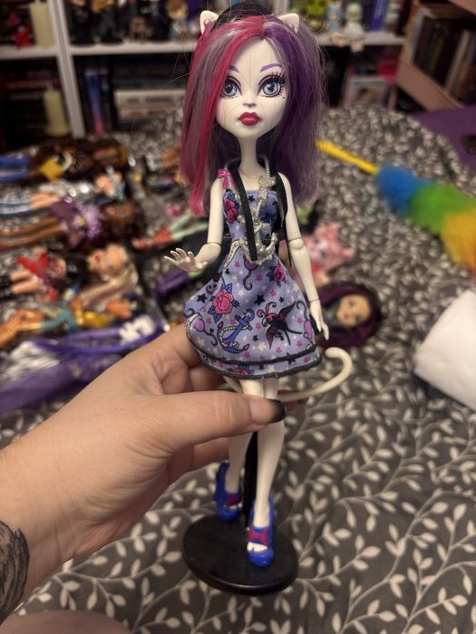 Лялька Monster High Катрін де Мяу g2