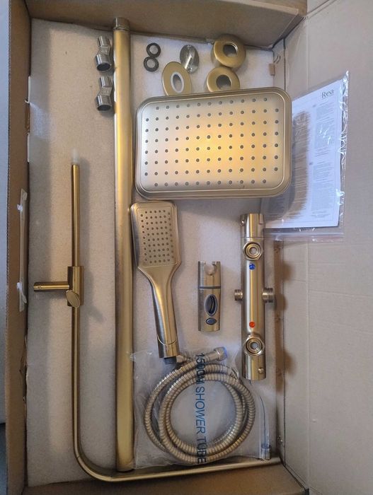 Bateria prysznicowa z termostatem deszczownicą