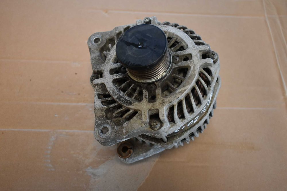 Vivaro Trafic Talento 1.6 DCI 18r alternator 2100  6729R