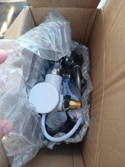 Новий Електричний водонагрівач