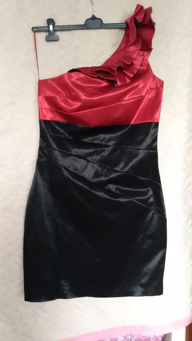 sukienka elegancka markowa na sylwestra wesele 40