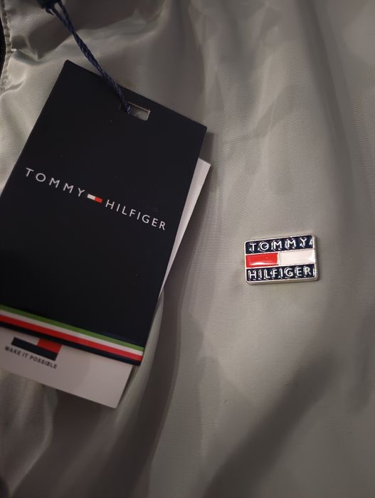 Sprzedam nową męską kurtkę Tommy Hilfiger rozmiar XL