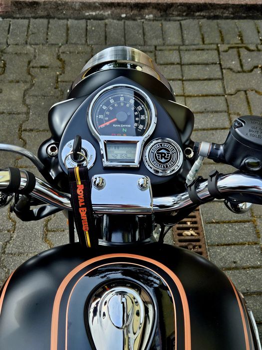 Royal Enfield Bullet 350 classic