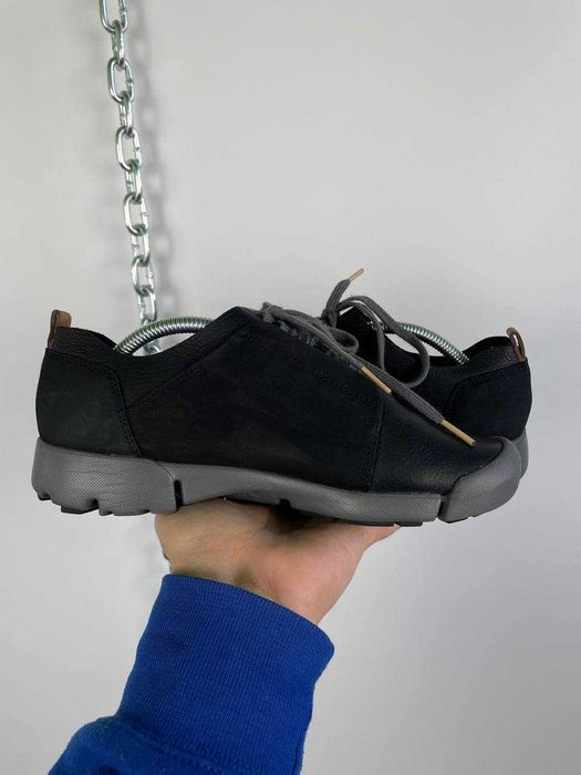 Жіночі шкіряні кросівки clarks trigenic 38