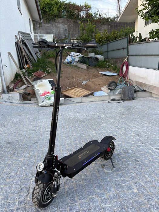 Trotinete Hikerboy