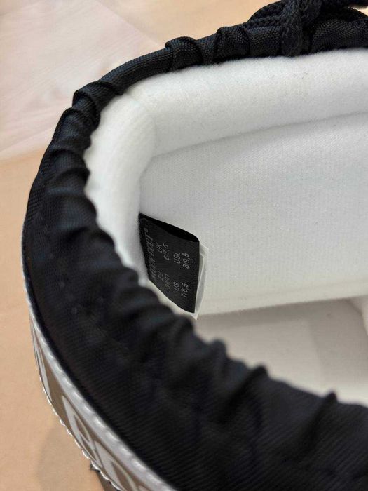 MOON BOOT ICON NYLON / Мунбутси Снігоходи Снегоходы Дутики білі чорні