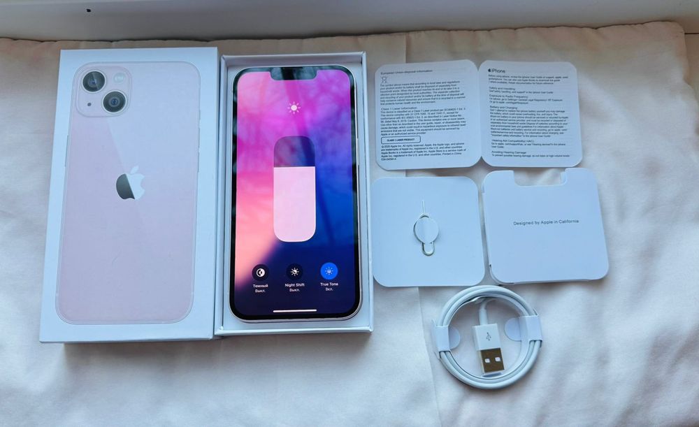 iPhone 13 на 128 Гб в идеальном состоянии