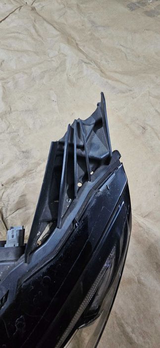 Lampa lewa przednia renault talisman