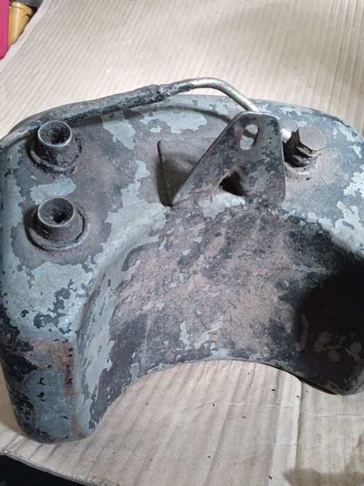 Harley zbiornik oleju hyba