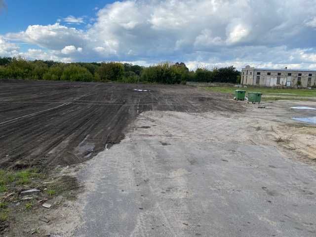 Wynajmę Teren Przemysłowy 13235m. Możliwość  zbycia 380 PLN/m2.