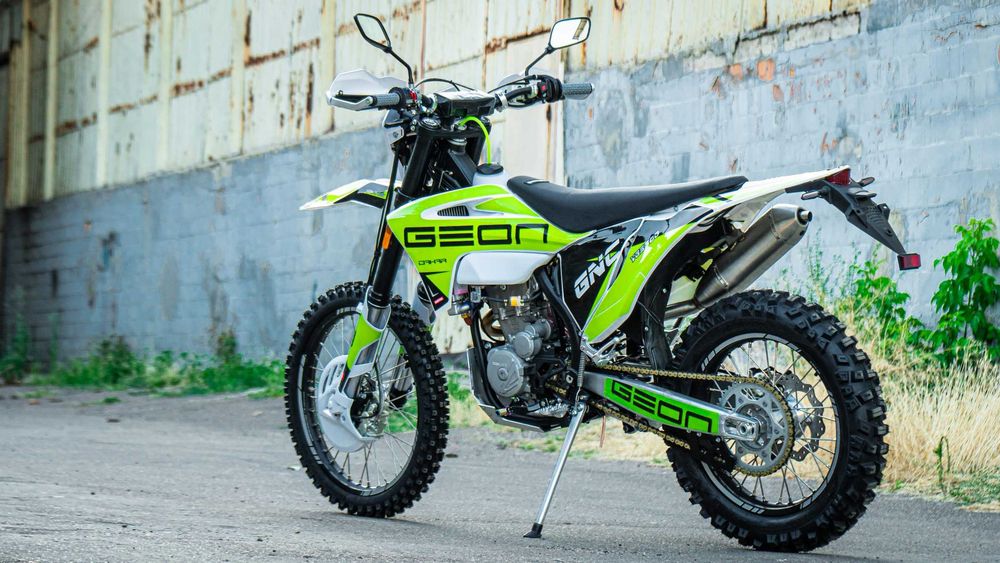 Мотоцикл GEON Dakar
GNC 300
