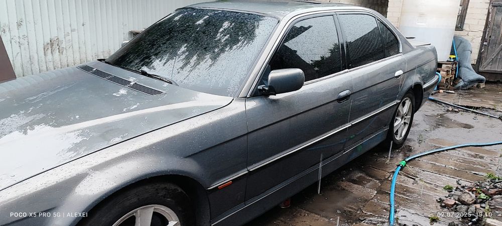 Продам BMW е38 730D