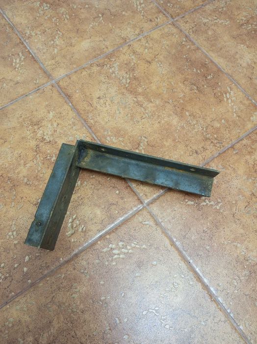 Продам кронштейн для крепления самодельный