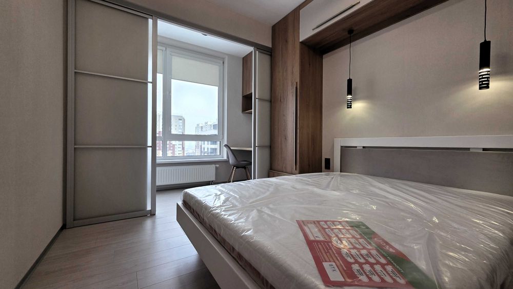 Сучасна 1-к. кв. 43 м² ЖК «Варшавський-2», вул. Олександра Олеся, 5А.