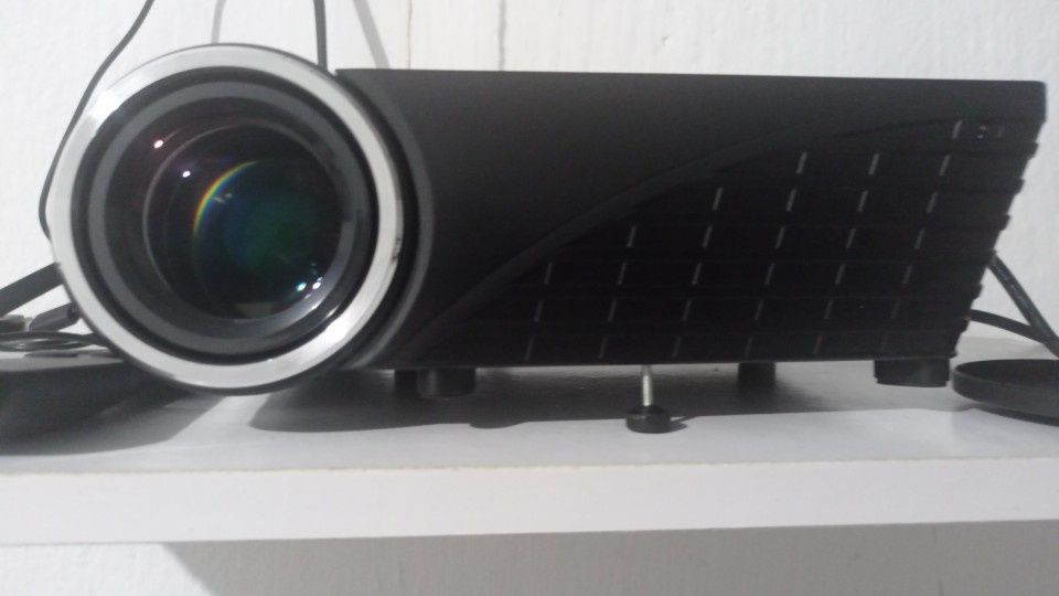 Projector BlitzWolf BW-VP8 WIFI HD Branco SELADO