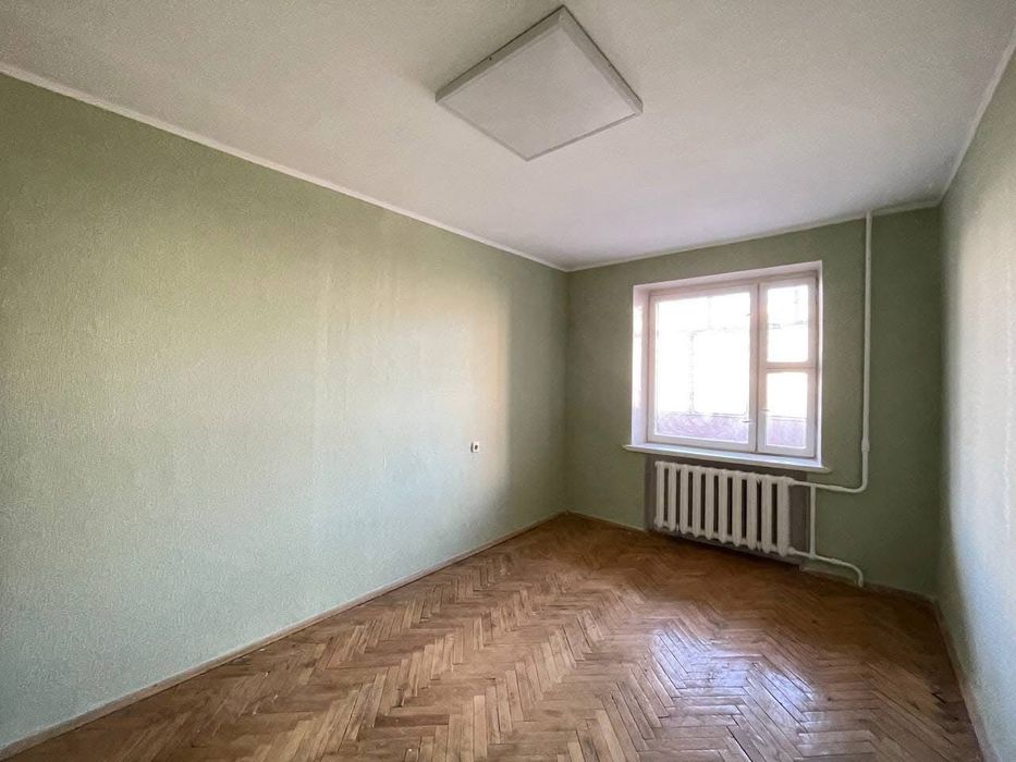 Продаж 4-х кімнатної м.Бровари, Київська область