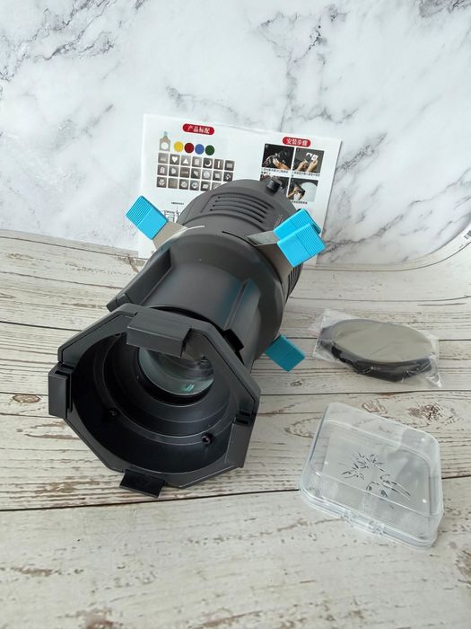 Bowens Mount Snoot + 4 кольори + 20 гобо – ідеальні світлові ефекти