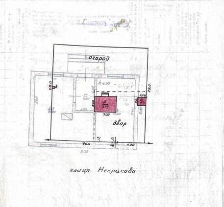 Територія з будинком в м. Сокиряни