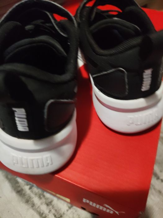 Buty sportowe Puma rozmiar 29, super stan