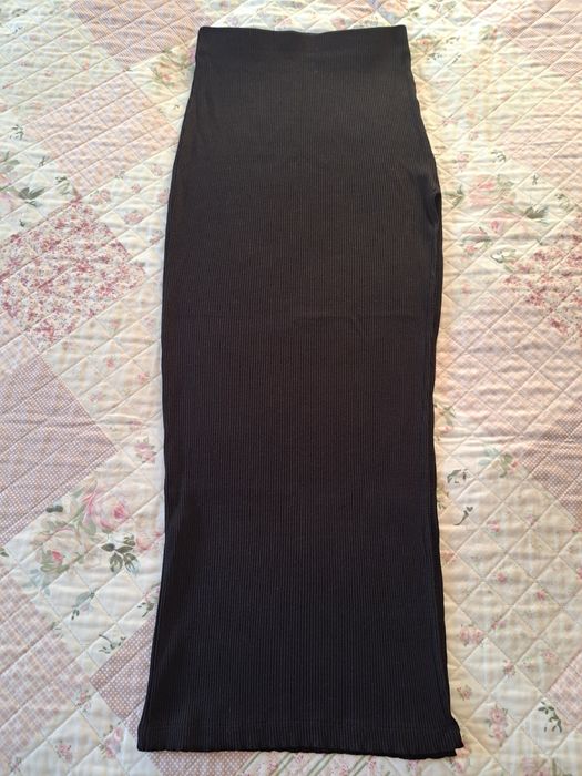 Saia Bershka s completamwnte nova xs