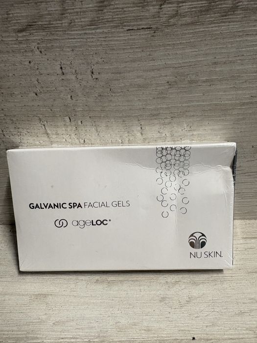 zestaw żeli pielęgnacyjnych ageLOC Galvanic Spa Facial Gels