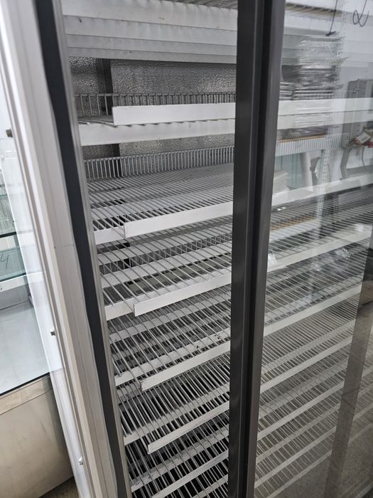 Armário duplo de refrigeração