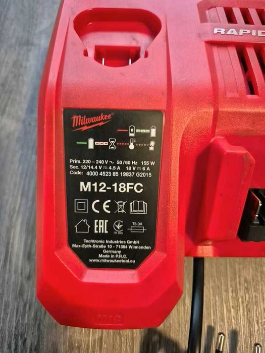 Milwaukee M12-18FC ładowarka