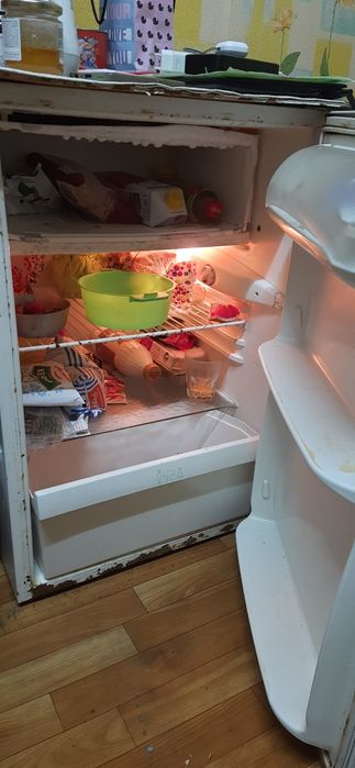 маленький холодильник