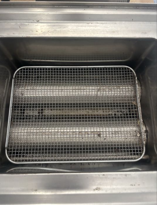 Vendo Fritadeira Industrial de Bancada a Gás
