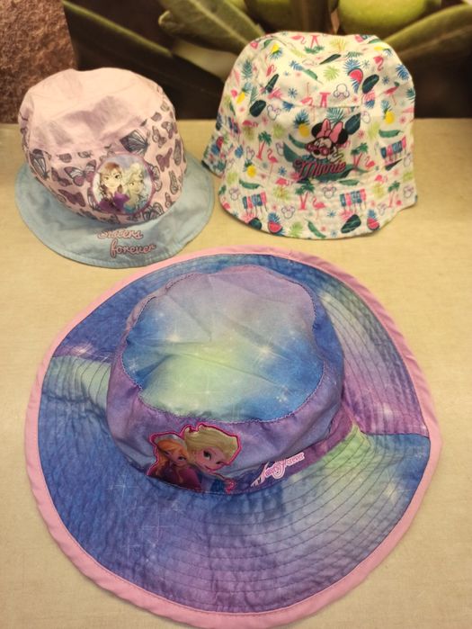 Zestaw 4szt czapek dziewczynka 98-104