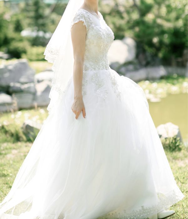 Свадебное платье