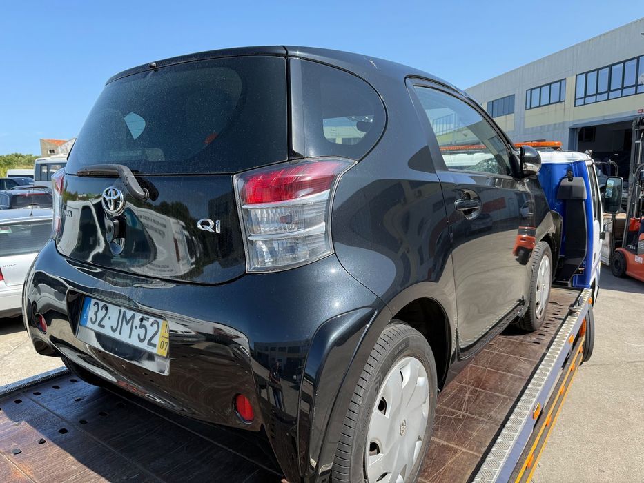 Toyota iQ de 2010 para peças