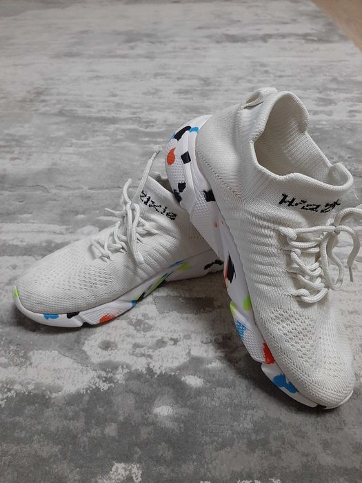 Продам кросівки wazixie 40 розмір