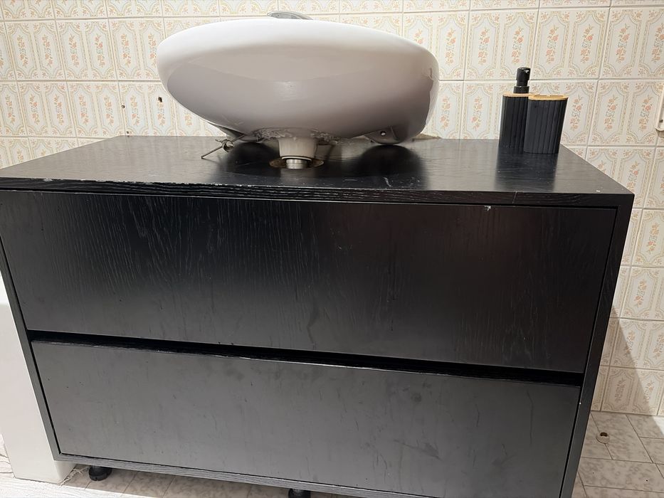 Lavatorio de wc / movel com pia das maos