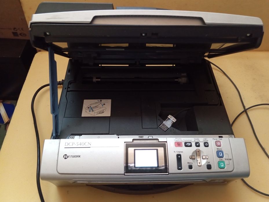 impressora multifunções a cores Brother DCP-540CN.