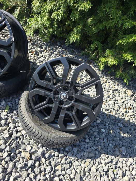 felgi aluminiowe 4x100 r17 2 szerokosci  renault clio twingo gt iii et39