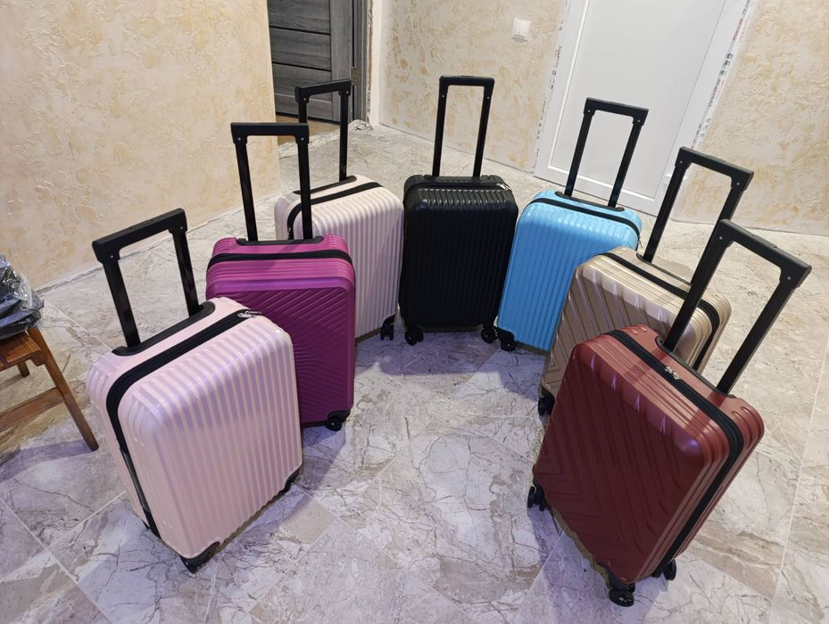 Валіза дорожній чемодан  сумка розмір 60/20