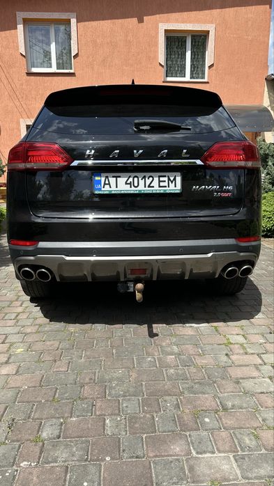 Автомобіль Haval H6