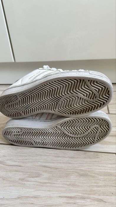 Adidas superstar