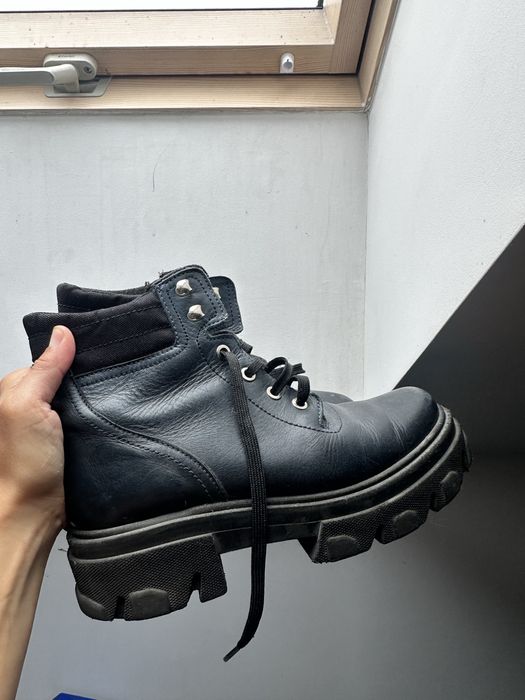 Buty botki workery gruba podeszwa wiazane