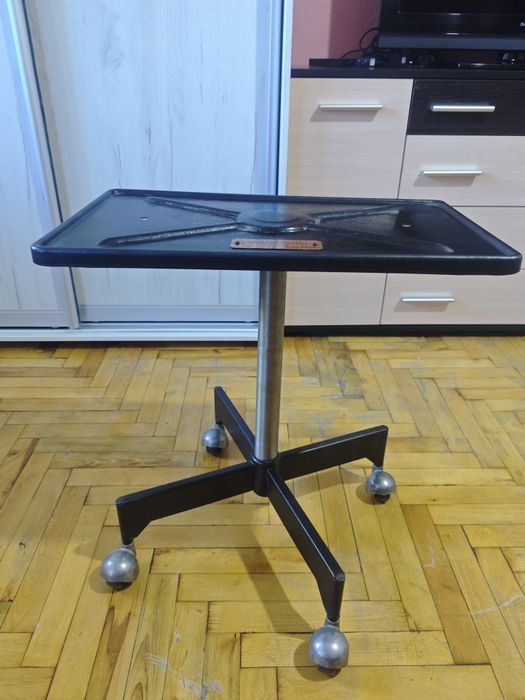 Підставка для телевізора