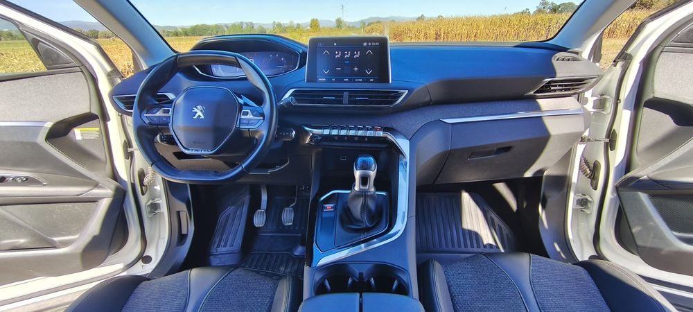 Peugeot 3008 1.5 bluehdi Allure