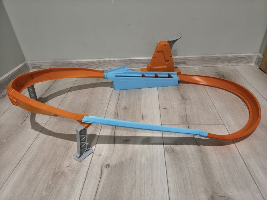 Tor wyścigowy Hot Wheels GJM75